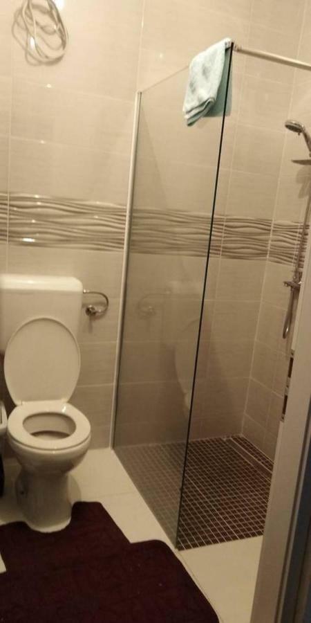 Holiday House Maretta - Apartment No 1 Луково Шугар'є Екстер'єр фото