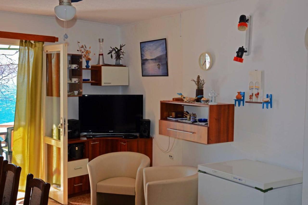 Holiday House Maretta - Apartment No 1 Луково Шугар'є Екстер'єр фото